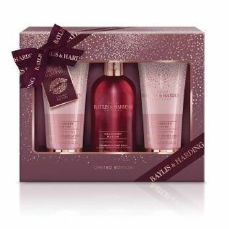 Baylis & Harding Cranberry Martini sprchový krém Cranberry Martini 200 ml + sprchový gel Cranberry Martini 300 ml + tělový krém Cranberry Martini 200 ml