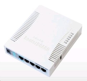 MikroTik RouterBOARD RB951G-2HnD, 600MHz CPU, 128MB RAM, 5x LAN, integr. 2.4GHz Wi-Fi, vč. L4 licence