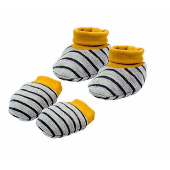 Kojenecký bavlněný set-capáčky a rukavičky Nicol Prince Lion - velikost Univerzální